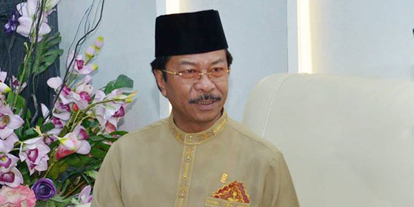 Ketua DPRD Kepri Jumaga Nadeak