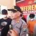 Kapolsek Tanjungpinang Timur, AKP Syafrudin saat melakukan Konfrensi Pers d Mapolsek, f : Mael/detak.media