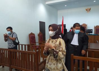 Rini Pratiwi saat selesai menggelar sidang, f : mael/detak.media