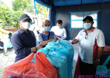 Bantuan nasi kotak yang akan dibagikan kepada warga Isoman, f : ist