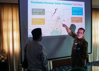 Gubernur Kepri, Ansar Ahmad saat melakukan rapat terbatas dengan Dubes Tokyo melalui zoom meeteng, f : ist