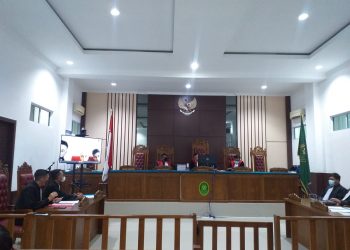 Suasana sidang 2 oknum ASN Kejari Bintan dan Tanjungpinang, di Pengadilan Negeri (PN) Tanjungpinang, f : mael/detak.media