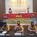 Kapolres, bersama para PJU Polres Tanjungpinang, saat rilis akhir tahun, f : ist