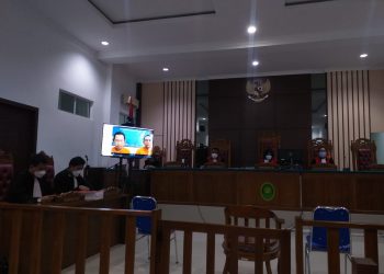 suasana sidang dakwaan korupsi danah hibah Kabupaten Anambas di PN Tanjungpinang, foto : Mael/detak.media