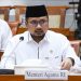 Menteri Agama Yaqut Cholil Qoumas menyampaikan pemaparan saat mengikuti rapat kerja dengan Komisi VIII DPR, di Kompleks Parlemen, Senayan, Jakarta, Senin (31/5/2021). Rapat kerja tersebut membahas tindak lanjut persiapan penyelenggaraan ibadah haji 1442 H dan isu-isu aktual lainnya. ANTARA FOTO/Hafidz Mubarak A/hp.(ANTARA FOTO/Hafidz Mubarak A)