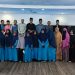 Foto bersama, Bupati Natuna (tengah baju hitam) dengan murid beserta pendiri Yayasan Hafiz Qur'an Natuna (foto : Ist/DM)