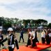 Presiden Jokowi didampingi Ibu Irianan tiba di Lapangan Pancasila Ende, Kabupaten Ende, Nusa Tenggara Timur (NTT). (Foto: BPMI Setpres/Laily Rachev)