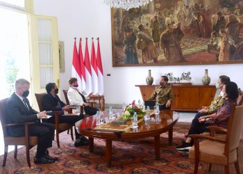 Presiden Jokowi menerima kunjungan delegasi IMF, Minggu (17/07/2022), di Istana Kepresidenan Bogor., Jabar. (Foto : BPMI Setpres/Muchlis Jr)