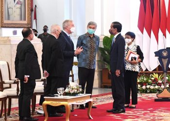 Presiden Jokowi terima delegasi Dewan Bisnis AS-ASEAN, Rabu (24/08/2022), di Istana Negara, Jakarta. (Foto : BPMI Setpres/Kris)
