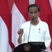 Presiden Jokowi serahkan NIB bagi pelaku UMK perseorangan, di GOR Toware, Kabupaten Jayapura, Papua, Rabu (31/08/2022). (Sumber : Tangkapan Layar)