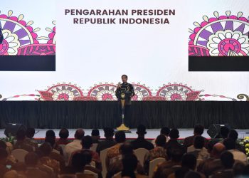 Presiden Jokowi dalam pengarahan kepada seluruh menteri, kepala lembaga, kepala daerah, pimpinan BUMN, pangdam, kapolda, dan kajati, di Jakarta Convention Center (JCC), Kamis (29/09/2022). (Foto: Humas Setkab/Rahmat)