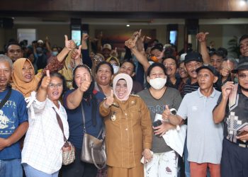 walikota Tanjungpinang saat seusai sosialisasi dengan pedagang Kaki Lima,foto : ist