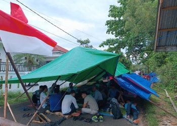 Suasana Pencari Suaka yang Dirikan Tenda dan Menginap di Kantor UNHCR Tanjungpinang, foto : Mael/detak.media