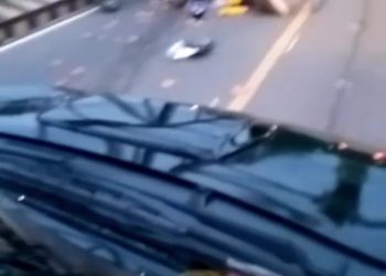 Hasil Screen shot Vidio Kecelakaan di Jalan Raja Haji Fisabilillah yang Viral di Media Sosial, foto : ist