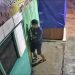 Rekaman CCTV yang Melihatkan Seorang Pria Membobol Pintu Warung Makan Uda Denai, foto : ist