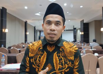 Ketua Bawaslu Tanjungpinang, Muhammad Zaini, usai melaksanakan sosialisasi, foto : Mael/detak.media