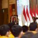 Presiden Jokowi saat melepas PMI skema G to G ke Korea Selatan di Hotel El Royale, Jakarta, pada Senin (17/10/2022). (Foto: BPMI Setpres/Rusman)