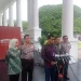 Gubernur Lemhannas RI Andi Widjajanto memberikan keterangan kepada wartawan di kompleks Istana Kepresidenan Jakarta, Rabu (12/10/2022). ANTARA/Rangga Pandu Asmara Jingga.