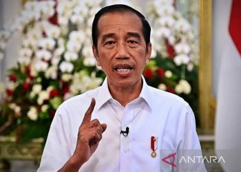 Arsip foto - Presiden Joko Widodo memberikan keterangan pers yang disaksikan di Jakarta, Jumat (7/10/2022) malam. ANTARA/HO-Biro Pers Setpres/am.