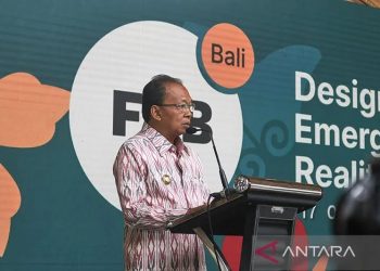 Gubernur Bali, I Wayan Koster resmi membuka Fab City Summit atau Bali Fab Festival 2022 di Jimbaran, Badung, Bali, Senin (17/10/2022). ANTARA/Handout/aa.