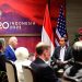 Presiden Jokowi saat melakukan pertemuan bilateral dengan Presiden Amerika Serikat Joe Biden, Senin (14/11/2022), di Hotel The Apurva Kempinski. (Foto: BPMI Setpres/Muchlis Jr)