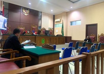 Suasana Sidang Dakwaan Terdakwa Korupsi Dana BOS SMK Negeri 1 Batam, foto : ist