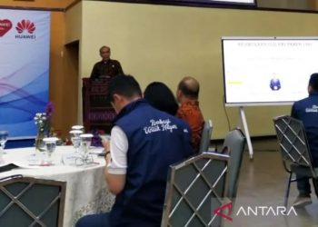 Kepala BSSN Hinsa Siburian dalam acara Huawei Media Camp di IT Del, Balige, Kabupaten Toba, Sumatera Utara, Kamis (8/12/2022). (ANTARA/Suryanto)