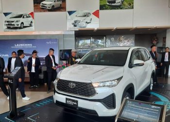 Agung Toyota Tanjungpinang saat peluncuran Kijang Innova Zenix, foto: ist/detak.media