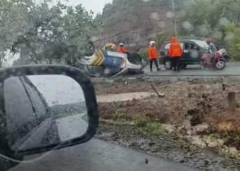 Screenshot video viral yang Memperlihatkan Kondisi kecelakaan Mobil Patwal Dishub Kepri, foto: ist