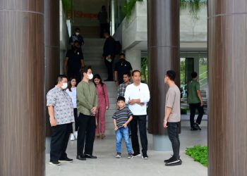 Presiden Jokowi saat mengunjungi Solo Technopark di Kota Surakarta, Jawa Tengah, Senin (23/01/2023). (Foto: BPMI Setpres/Muchlis Jr)