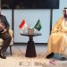 Menteri Agama RI Yaqut Cholil Qoumas (kiri) berbincang dengan Menteri Haji dan Umrah Arab Saudi Tawfiq F Al Rabiah di Jeddah, Ahad (8/1/2023). ANTARA/HO-Kemenag/pri.