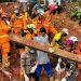 Petugas Gabungan saat Mencari Korban Tanah Longsor di Pulau Serasan, Kabupaten Natuna, foto: ist