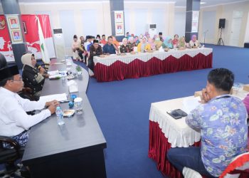 Wali Kota Tanjungpinang, Rahma pimpin rapat evaluasi pengembangan Kota Layak Anak (KLA), foto: doc.prokompim/detak.media