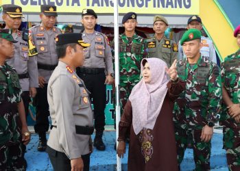 Kapolresta, Walikota dan FKPD Tanjungpinang Lainnya saat Meninjau Posko Pengamanan Idul Fitri, foto: Mael/detak.media