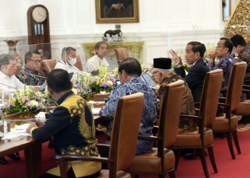 Presiden Jokowi Ratas mengenai Progres Pembangunan Hunian ASN di IKN, Rabu (12/3/2023), di Istana Merdeka, Jakarta. (Foto: Humas Setkab/Rahmat)