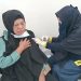 Calon Jemaah Haji saat Menjalani Imunisasi Meningtis di Puskesmas Tanjungpinang Barat, foto: Mael/detak.media