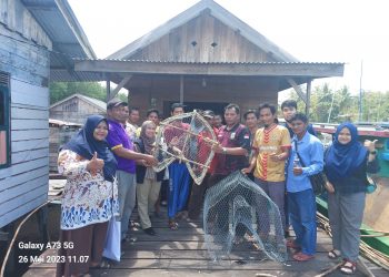 Tampak alat tangkap berupa bubu ikan yang telah dirakit siap di operasikan