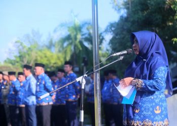 Wali Kota Tanjungpinang, Rahma saat menjadi inspektur upacara peringatan Hari Kebangkitan Nasional, foto: ist/doc.prokompim/detak.media