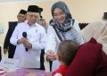 Wakil Presiden, beserta Ibu saat meninjau posyandu, di Ekang Anculai Kabupaten Bintan, foto: ist