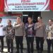 Wakapolresta Tanjungpinang, AKBP Arief saat foto bersama seusai Meresmikan Kampung Berbinar di Tanjung Unggat, foto: Mael/detak.media