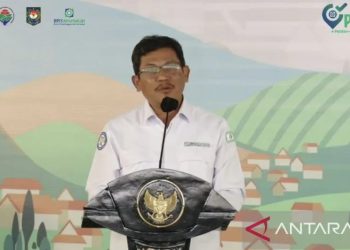 Tangkapan layar - Direktur Utama BPJS Kesehatan Prof. Ghufron Mukti saat berpidato dalam peluncuran Program PESIAR di Desa Losari, Kabupaten Jombang, Jawa Timur, diikuti dari YouTube BPJS Kesehatan di Jakarta, Rabu (30/8/2023). (ANTARA/Andi Firdaus)