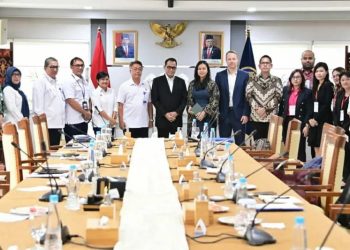 Suasana pertemuan Menhub Budi Karya Sumadi dengan delegasi EU-ASEAN Business Council (EU-ABC) di Gedung Kemenhub, Jakarta, Rabu (2/8/2023) membahas peluang kerja sama pengembangan transportasi. ANTARA/HO-Biro Komunikasi dan Informasi Publik (BKIP) Kemenhub