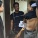 Polisi saat Menggeledah Pelaku F di THM yang ada di Pelantar 2 Tanjungpinang, foto: ist/detak.media