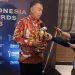 Bupati Natuna Wan Siswandi saat menerima penghargaan Indonesia Awards, kategori