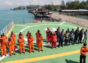 Tim Sar saat Menjemput 5 Nelayan asal Kepri di Malaysia, foto: sar tanjungpinang