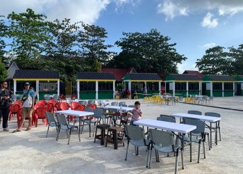 Tempat Wisata Kuliner Anjung Cahaya yang Terletak di Kawasan Tepi Laut Tanjungpinang, foto: Mael/detak.media