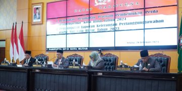 Kegiatan rapat paripurna DPRD Kota Blitar beragenda penyampaian LKPJ Walikota Tahun Anggaran 2023, foto: Dani ES/detak.media