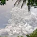 Abu vulkanik dan awan panas menyebar ke segala arah akibat aktivitas erupsi yang terjadi di Gunung Ruang yang terletak di Kabupaten Kepulauan Sitaro, Sulawesi Utara, Selasa (30/4/2024). (ANTARA/HO-PVMBG)