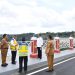 Presiden Joko Widodo (Jokowi) didampingi Ibu Iriana Joko Widodo meresmikan Bendungan Leuwikeris di Kabupaten Tasikmalaya, Provinsi Jawa Barat, Kamis (29/08/2024). (Foto: BPMI Setpres/Vico)