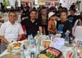 Mas Ibin (paling kiri) bersama Menteri UMKM Maman Abdurrahman (sebelah kanan Mas Ibin) di acara peluncuran Ansor Stokis, M